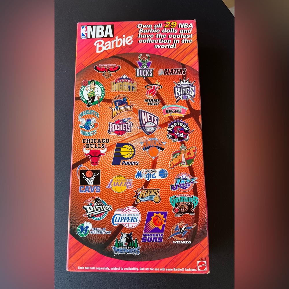 NBA Barbie Super Sonic 1998
